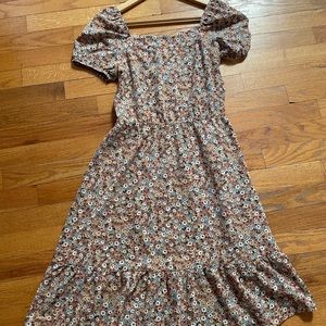 Floral Midi Dress size XS.